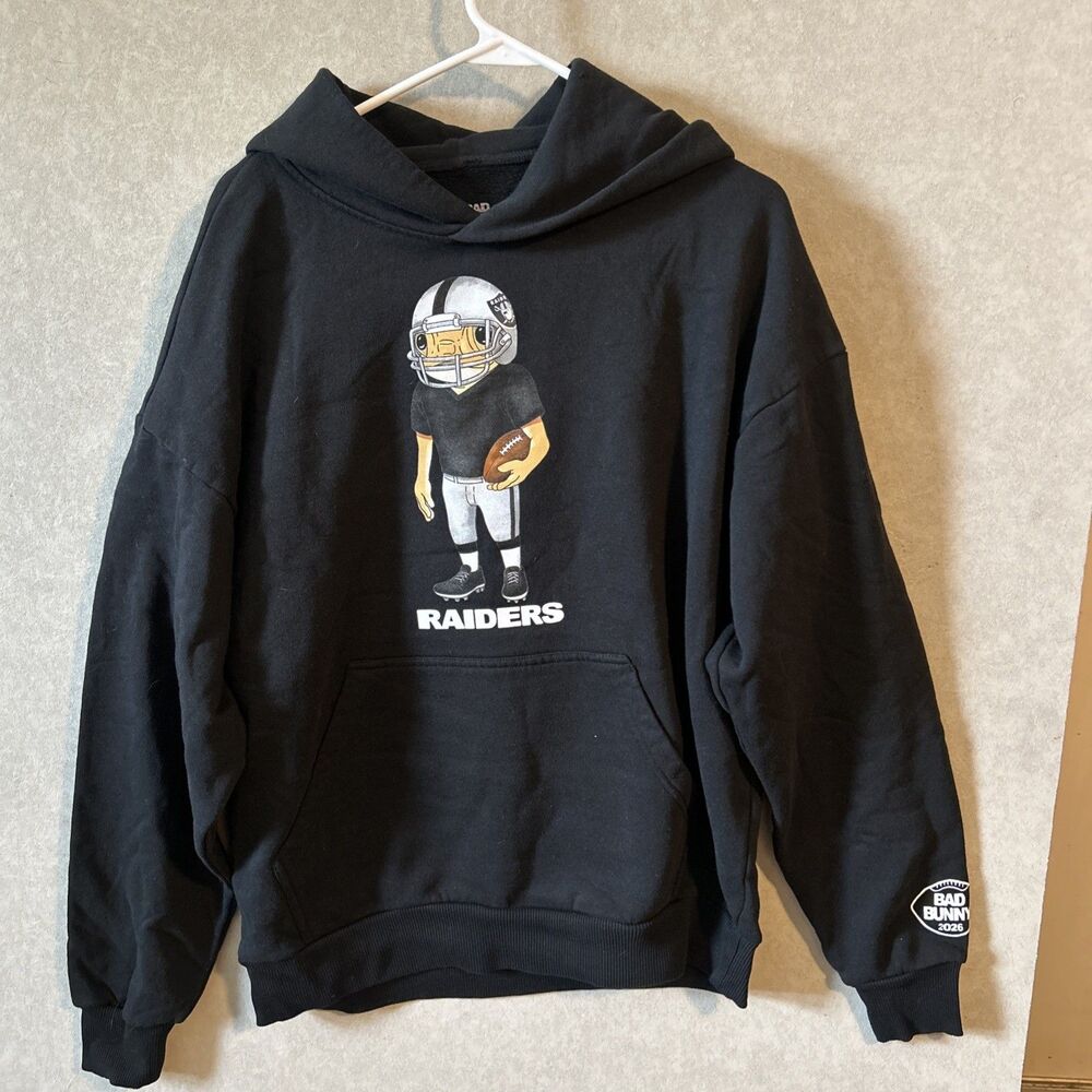Bad bunny Raiders Black Pullover Sweatshirt Size Small #327 Hoodie